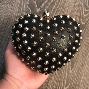 Heart shaped clutch NWT